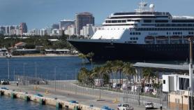 CDC says no-sail order to remain in place until Nov. 1 despite cruise association request