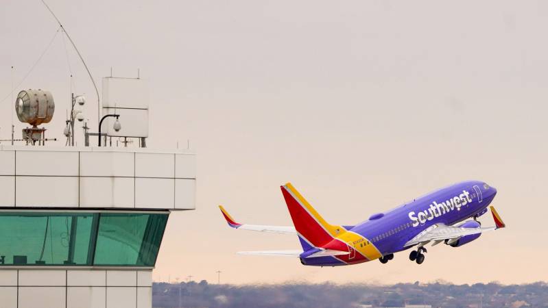 ‘We believe the worst is behind us:’ Travel boost helps Southwest, American Airlines envision end to financial pain of COVID-19